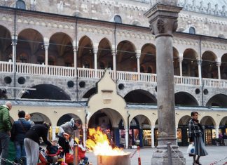 Piazza della Frutta, Padova