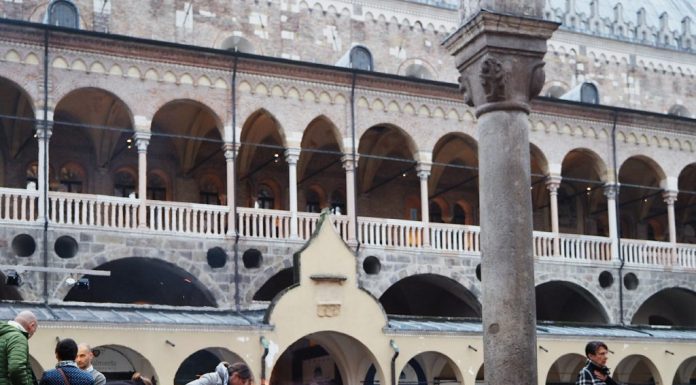 Piazza della Frutta, Padova