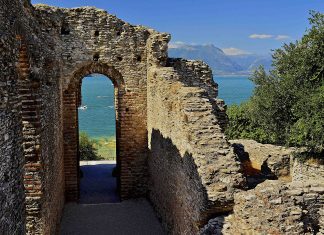 ville romane lago di garda sgaialand