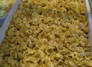 nodo d'amore, tortellini di valeggio sul mincio sgaialand magazine verona lago di garda ristoranti veneto lombardia cibo food