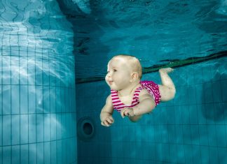 acquaticità neonatale sgaialand magazine piscine di vicenza veneto nuotare bambini neonati mamme